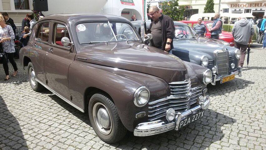 Oldtimers rally . 20.06.2015 .  Западная Польша,  город Свебодзин