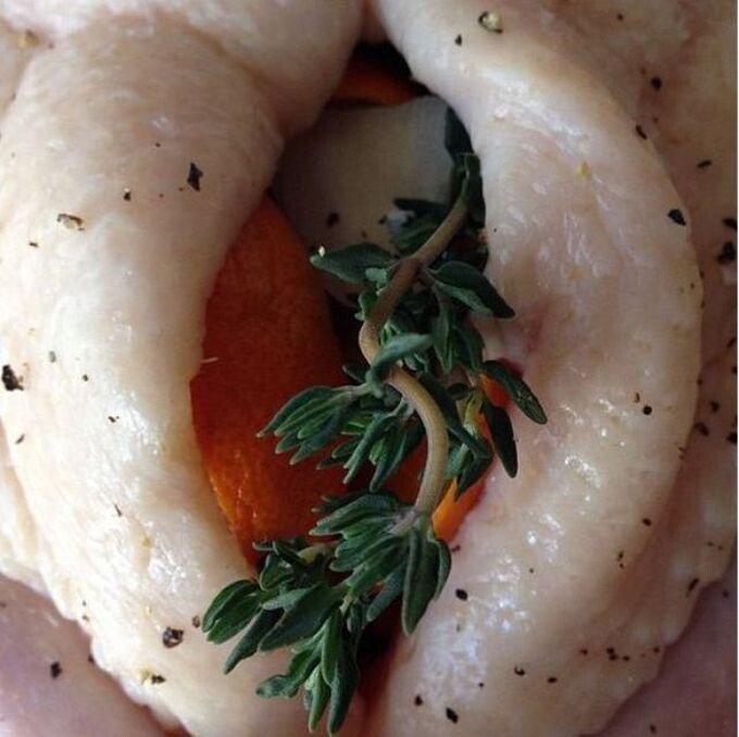  Рыбное филе с апельсином и розмарином.