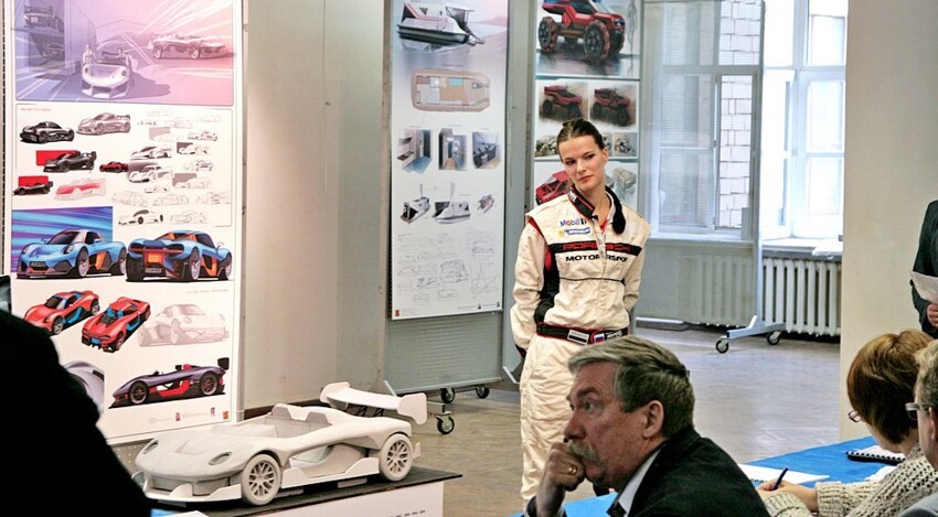 Трековый спорткар Porsche, проект Полины Салминой