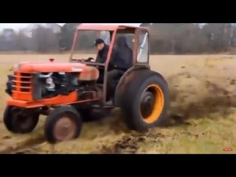 Сумасшедший трактор 