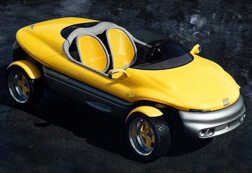 Дизайн прототипа Fiat Cinquecento Rush был разработан ателье Bertone.