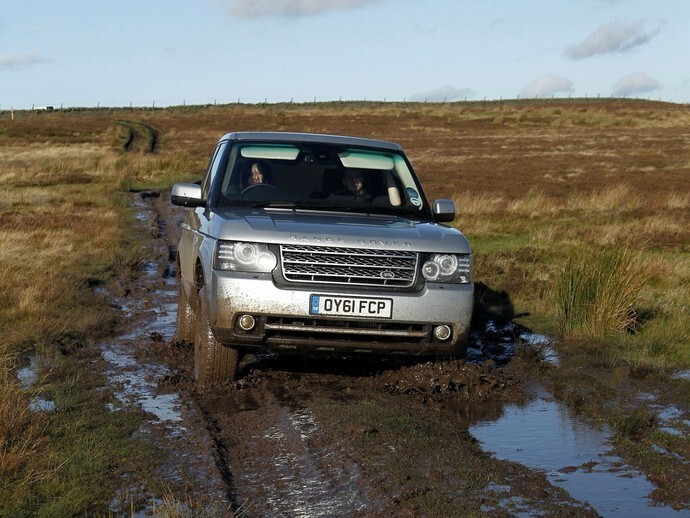 45 лет внедорожнику Range Rover