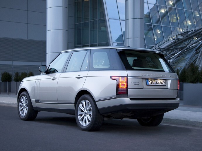 45 лет внедорожнику Range Rover