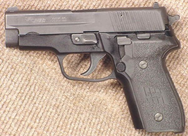 SIG-Sauer P228 (Германия, Швейцария)
