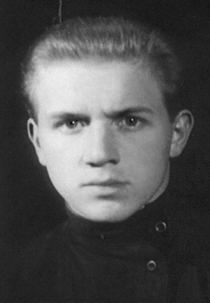 Лев Дуров