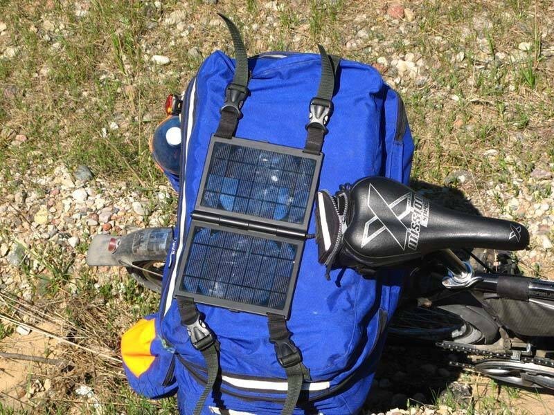 Портативное зарядное устройство на солнечной батарее