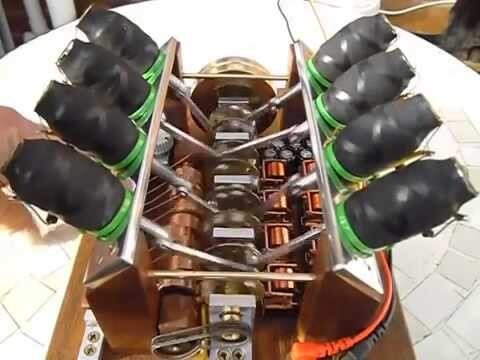 Электромагнитный V8 двигатель  