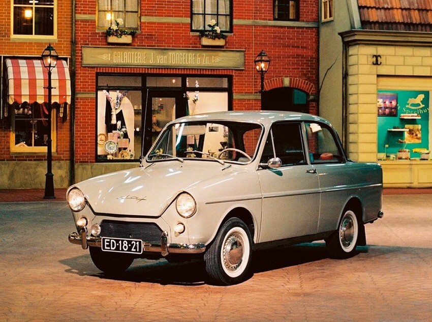 1958 год, DAF 600