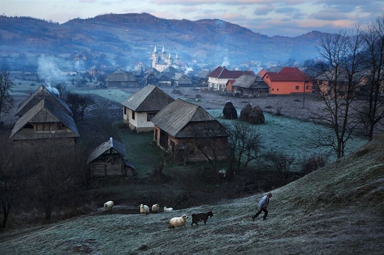 9. Потрясающее фото деревни в Трансильвании