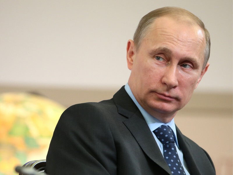 Мир извиняется перед Россией и В. Путиным в частности.