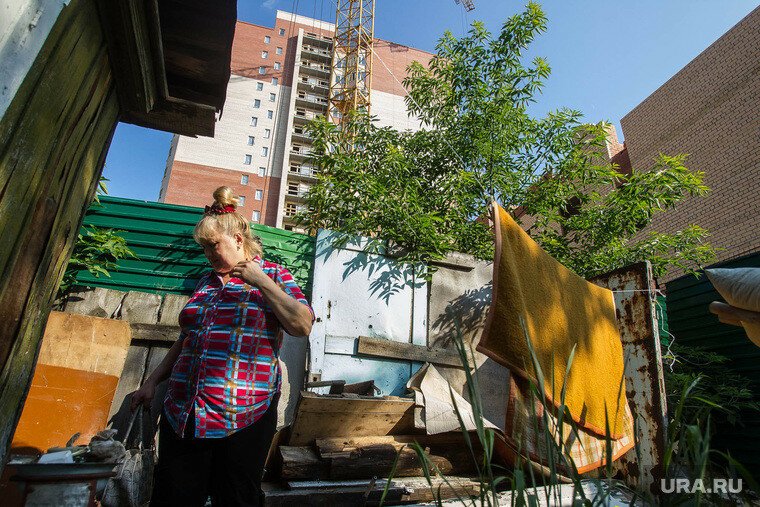 Администрация Тюменской области, совместно с крупной коммерческой структурой считают, что могут в этой стране делать что хотят, позор.