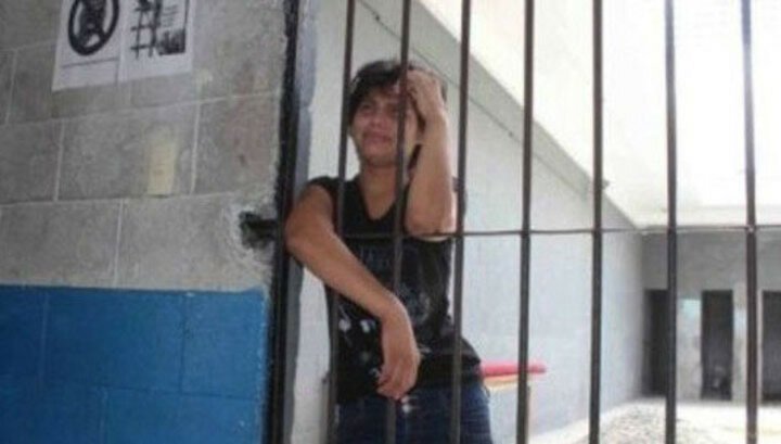 Мексиканка попала в тюрьму за отказ погладить мужу рубашку