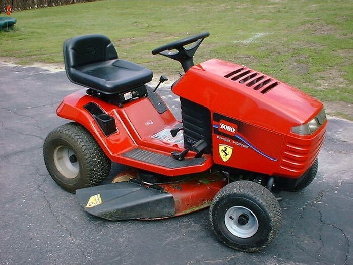 Ferrari газонокосилка