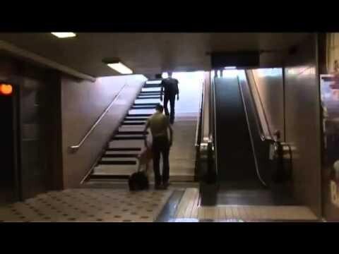 Как заставить людей пользоваться лестницей а не эскалатором 