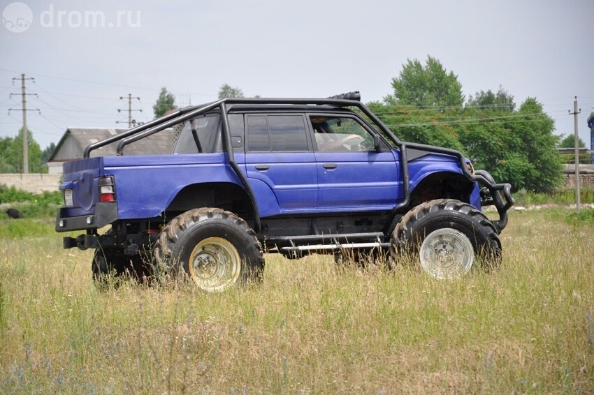 Динозавр в шкуре Mitsubishi Pajero