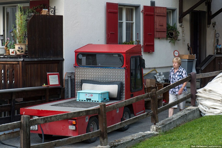 Электромобили STIMBO в швейцарской деревне