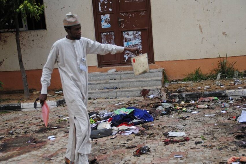 Боевик взорвал 25 человек в Нигерии