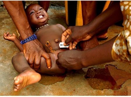 6. Женское обрезание (Африка)