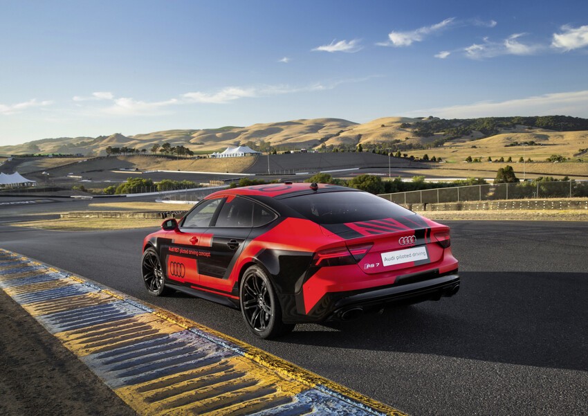Новый рекорд беспилотного Audi RS7