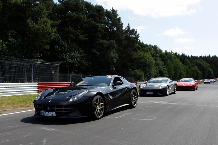 Рекордный слет Ferrari F12berlinetta на Нюрбургринге