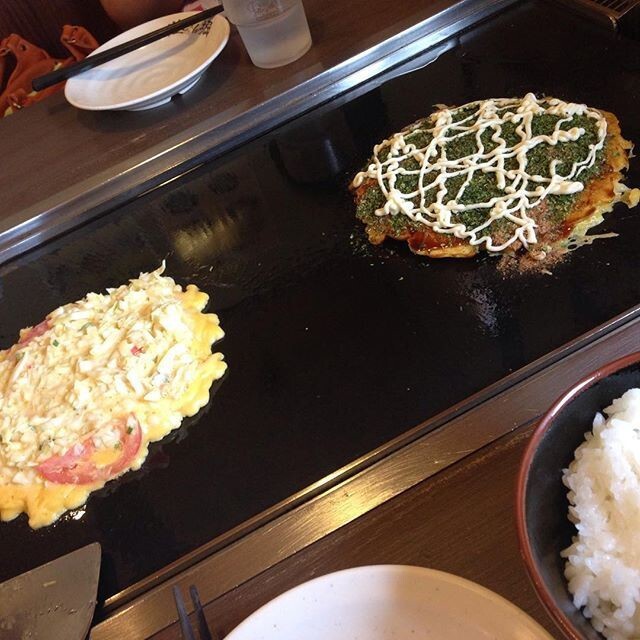 Окономияки - один из самых любимых фастфудов Японии