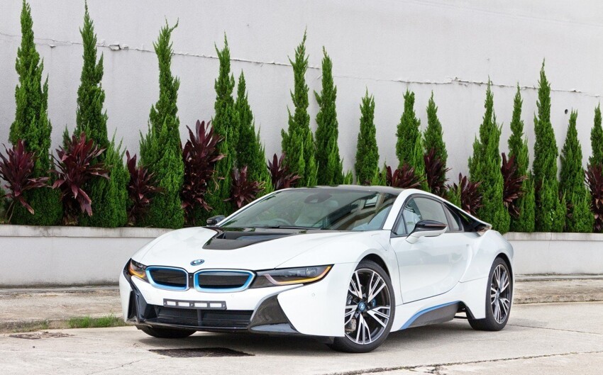 «BMW i8» годы выпуска: с 2014 по сегодняшний день