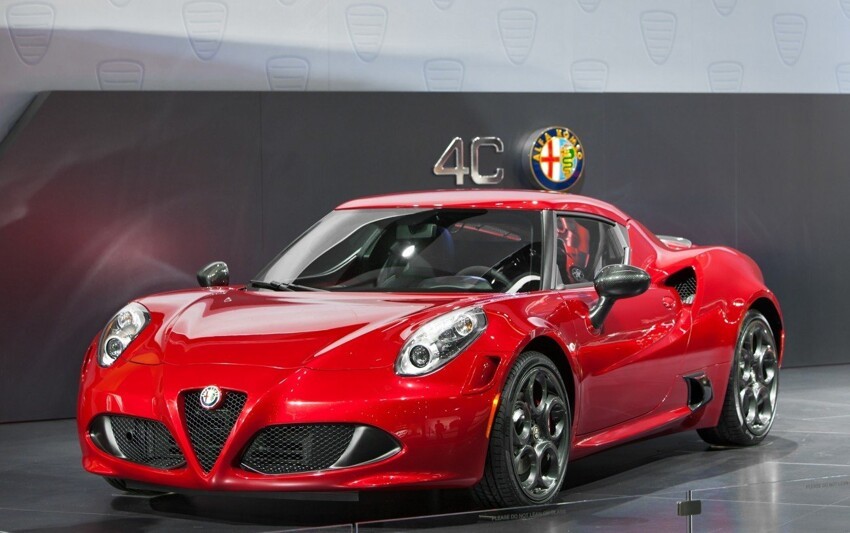 «Alfa Romeo 4C», годы выпуска: с 2013 по сегодняшний день