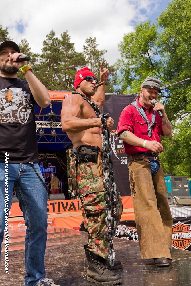 Bike brother. Байкер Бразер фестиваль. Фестиваль Biker brothers Festival. Братья (фестиваль) фото. Байкер бразерс Москва.