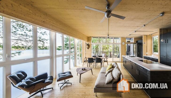Превосходный современный дом у озера в Канаде