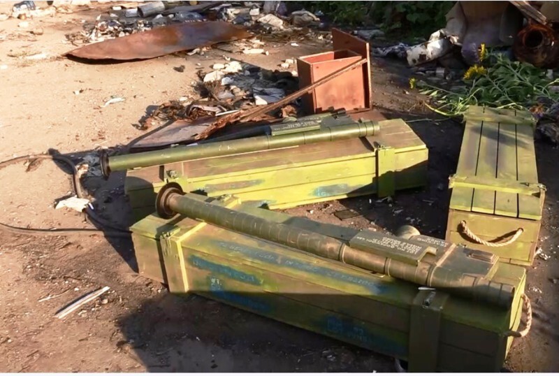 Склад с оружием Made in USA обнаружен в завалах Луганского аэропорта