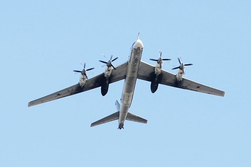 Экипаж Ту-95 отправил поздравление с Днем независимости