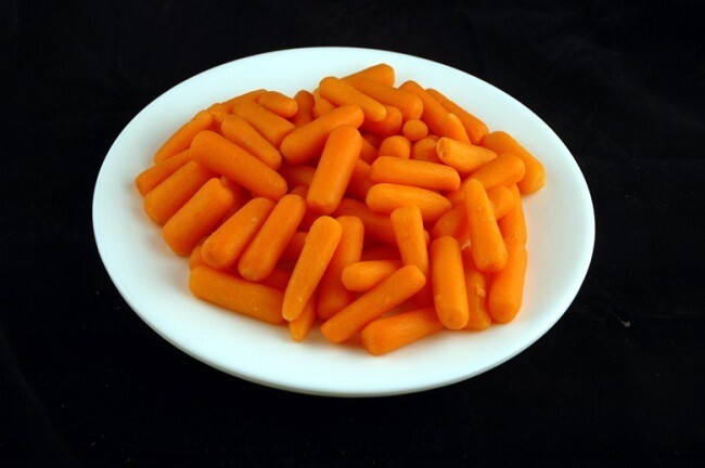 Морковь — 570 г