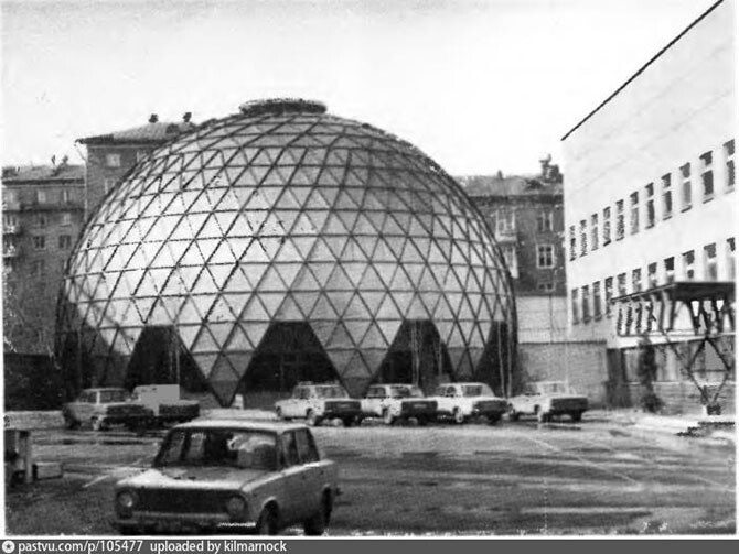 Построен светотехнический купол НИИСФ (строительной физики). В этом куполе проводилось моделирование освещённости зданий. 