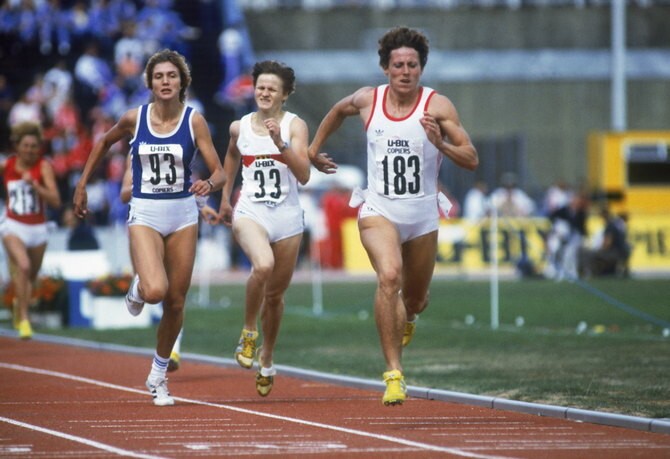Бег на 800 метров, женщины, Ярмила Кратохвилова - 1:53,28 (1983 год)