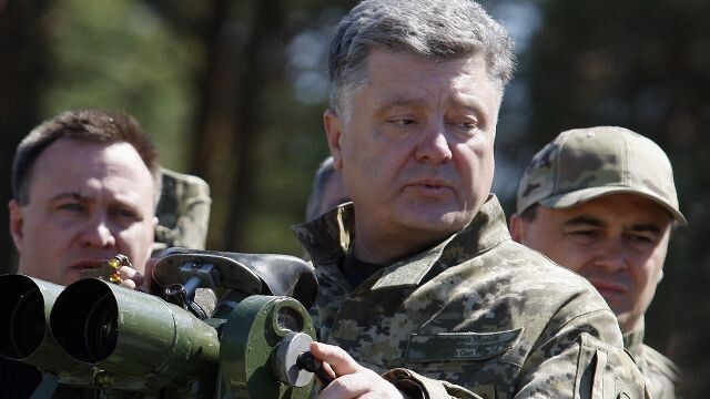 Петр Порошенко поменял ориентацию украинской армии