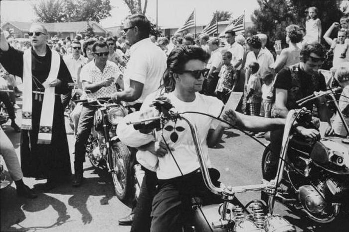 Мотоциклисты 60-х в фотографиях Денни Лиона