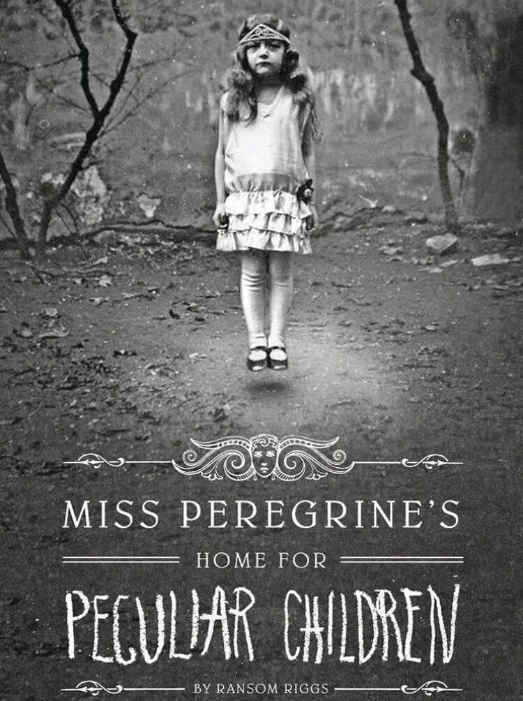 Дом странных детей (Miss Peregrine’s Home for Peculiar Children).