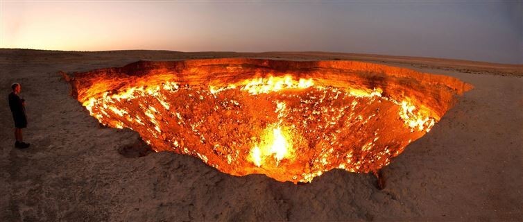 9. Газовый кратер "Врата ада", Туркменистан 