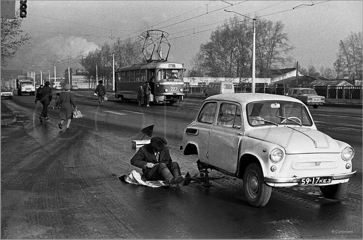 Тяжела и неказиста жизнь советского автомобилиста
