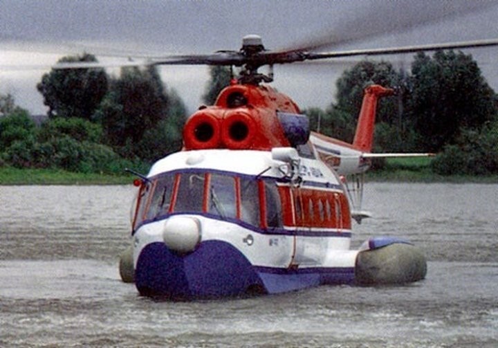Вертолет-амфибия, способный нести глубинные ядерные бомбы