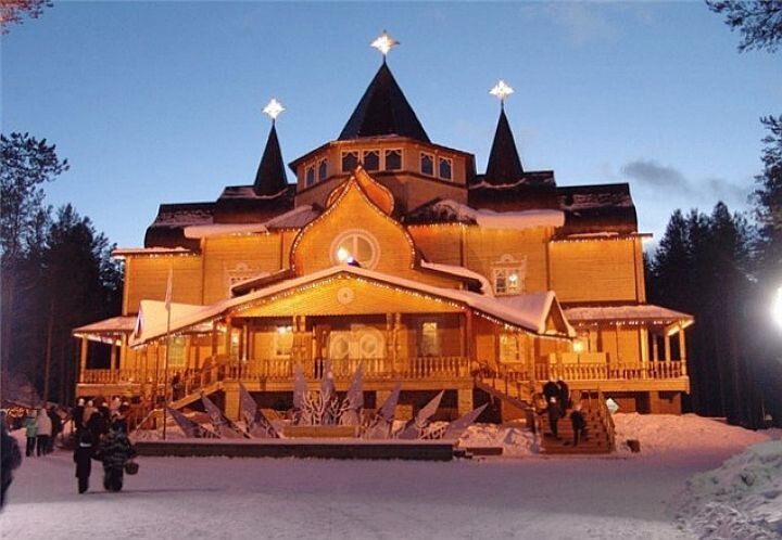 Наш ответ. Резиденция Деда Мороза - Великий Устюг, Вологодская область 
