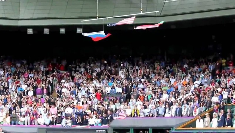 Шок!!! при звучании ГИМНа России флаг США просто упал с флагштока!
