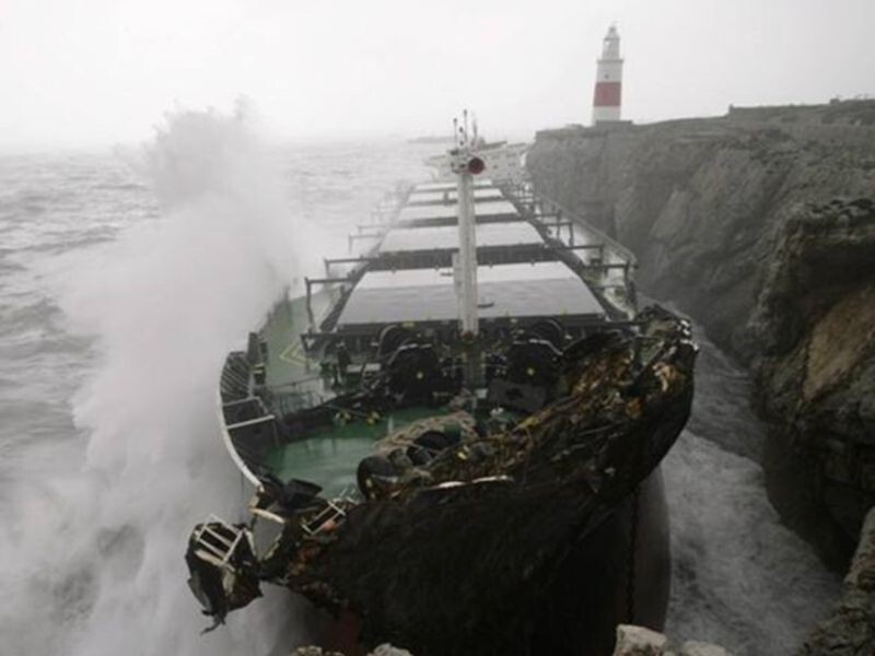 Эпическое крушение балкера MV Fedra на мысе Европа