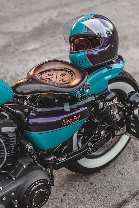 Кастом-байк Harley-Davidson Sportster 883R
