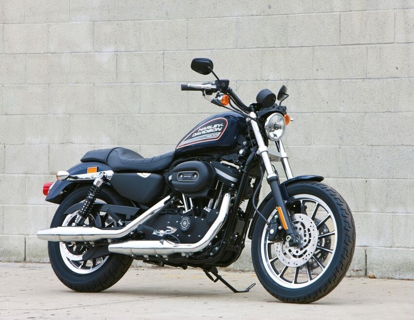 Кастом-байк Harley-Davidson Sportster 883R