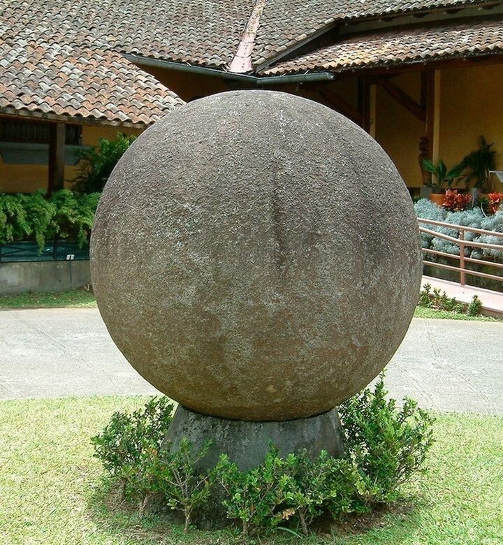 8. Каменные Сферы в Коста-Рике