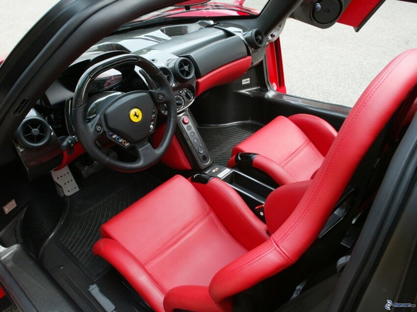 Ferrari Enzo в России