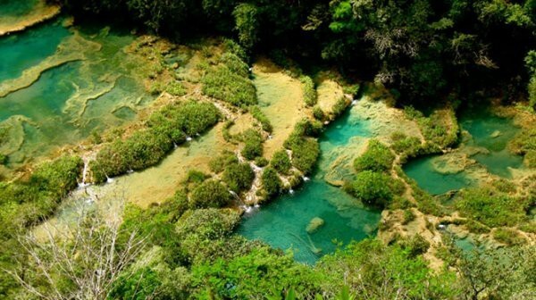 3. Водопад Семук Чампей, Гватемала