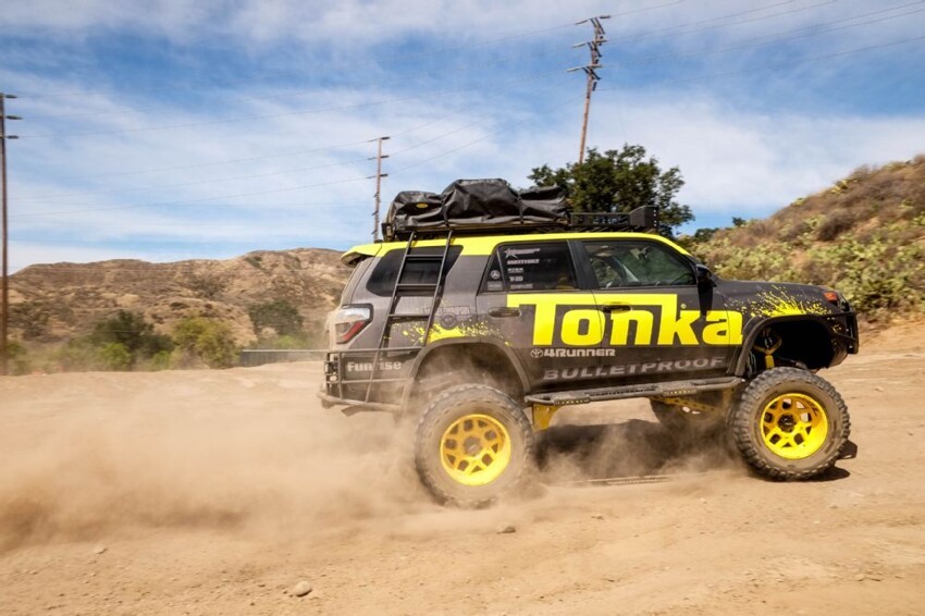 Toyota 4Runner от игрушечной компании Tonka