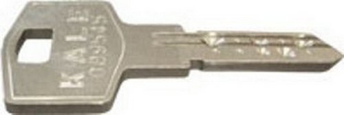 6. Ключ для цилиндрового, штифтового замка. Весьма распространённые замки, их называют перфорированными, или с лазерной заточкой. 